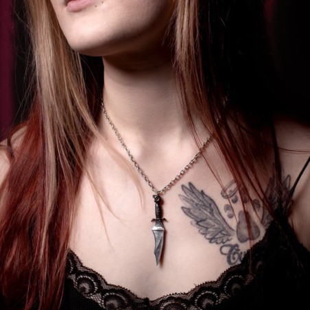 Vampyre Knife (P965) ~ Pendants | Alchemy England